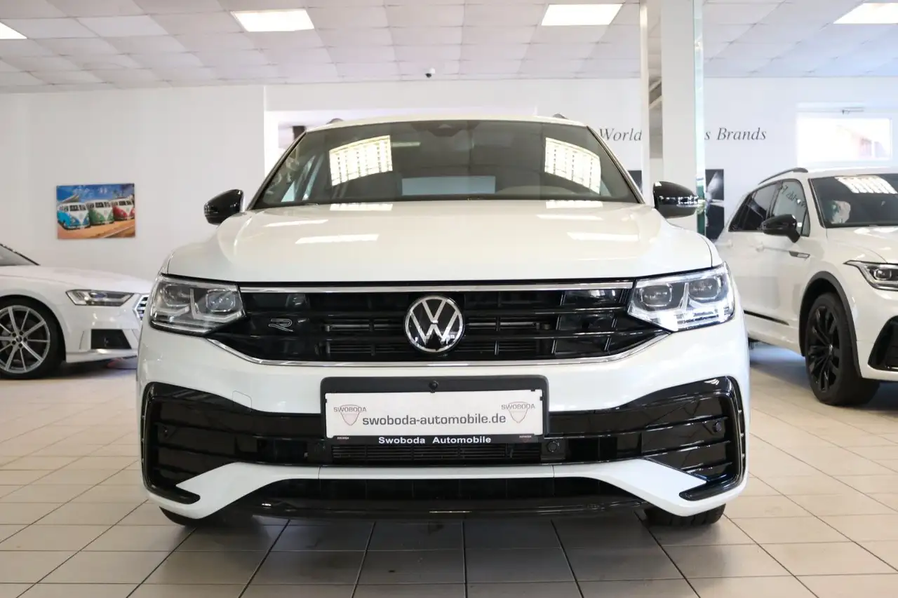 2022 Volkswagen Tiguan 4M R-Line Black Style STHZ 360 Matrix Pan, photograph 5