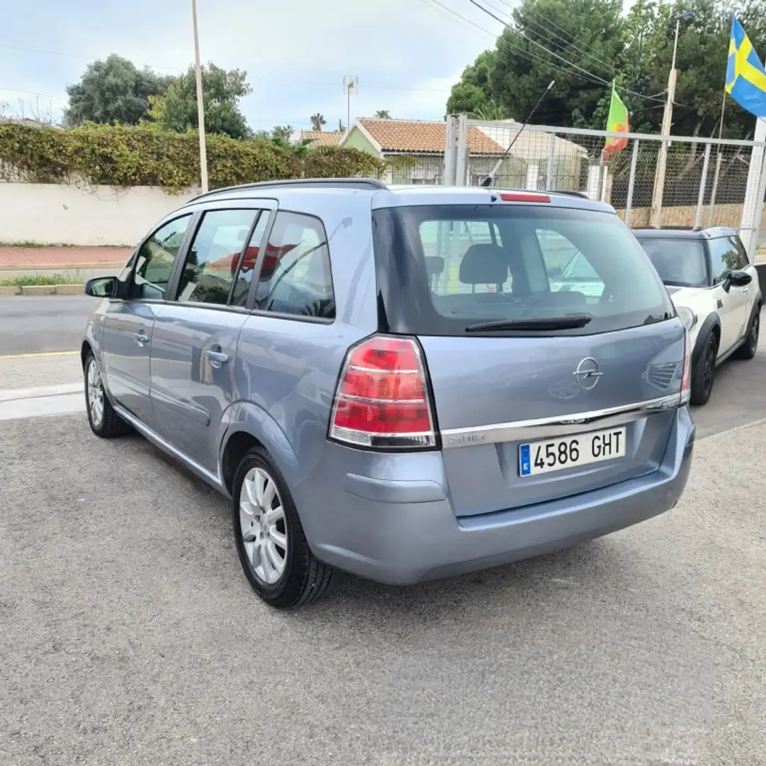 Opel Zafira 1.9CDTi Energy 120 Gris - 2