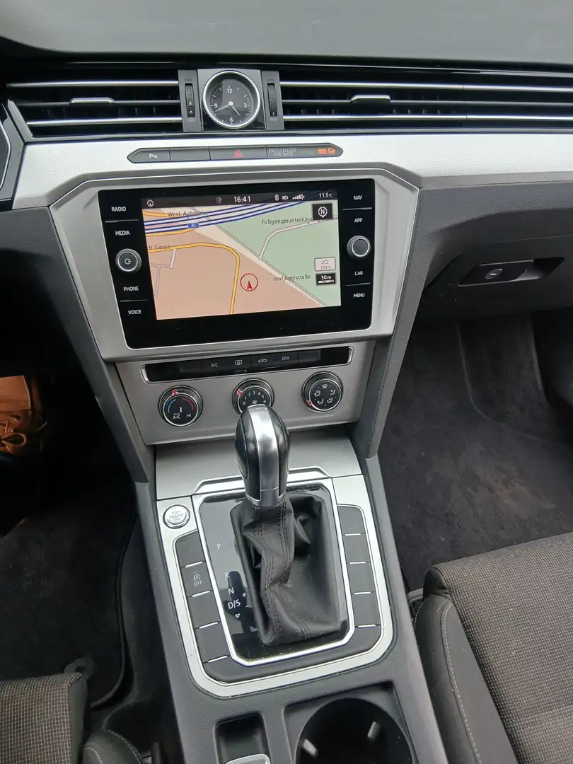 Volkswagen Passat Avant 2 tdi - 2