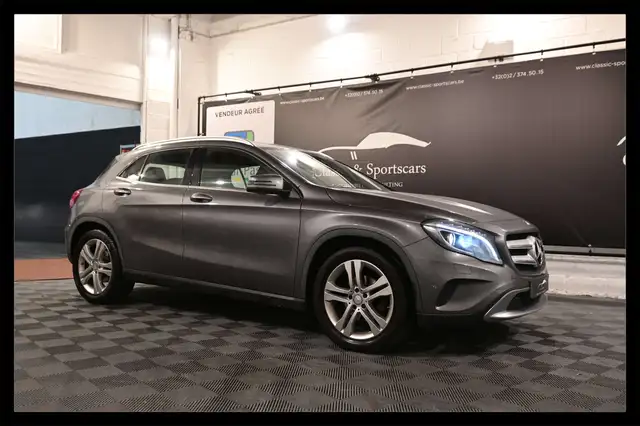 Mercedes-Benz GLA 200 GLA 200d EURO 6b / PACK SPORT / XENON / HARMAN