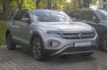 Volkswagen T-Roc 1.5 TSI DSG Style+AHK+Rear View Klima Schwarz - thumbnail 2