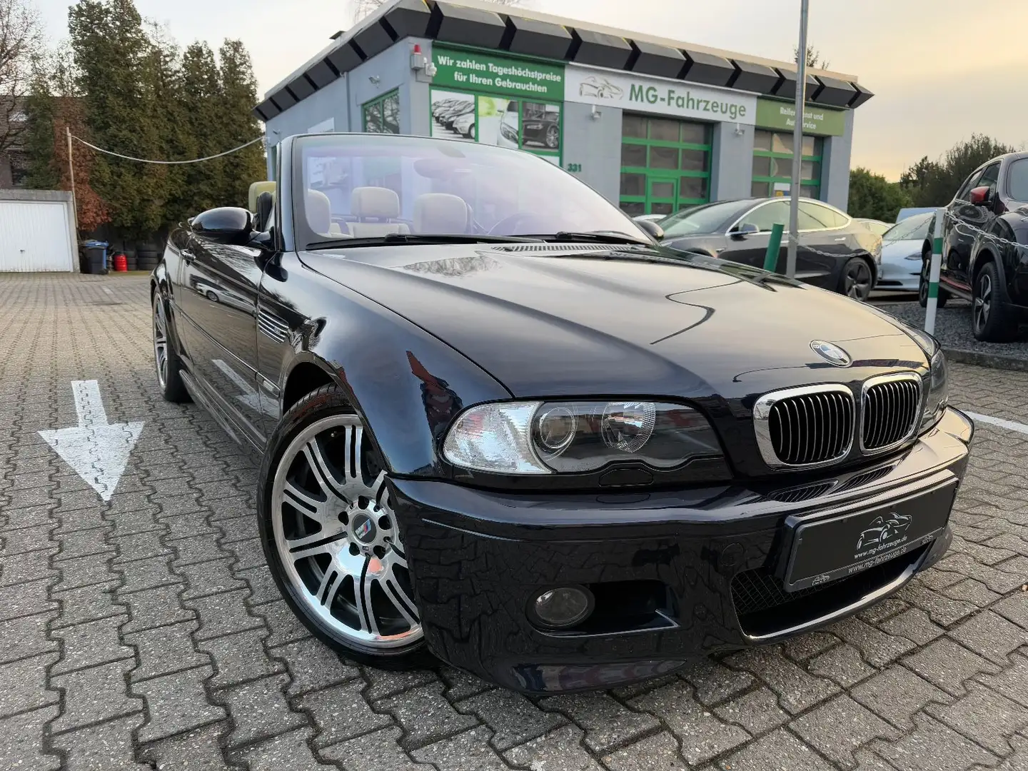 BMW M3 Baureihe M3 Cabrio 2-HAND BMW SCHECKHEFT Fekete - 1
