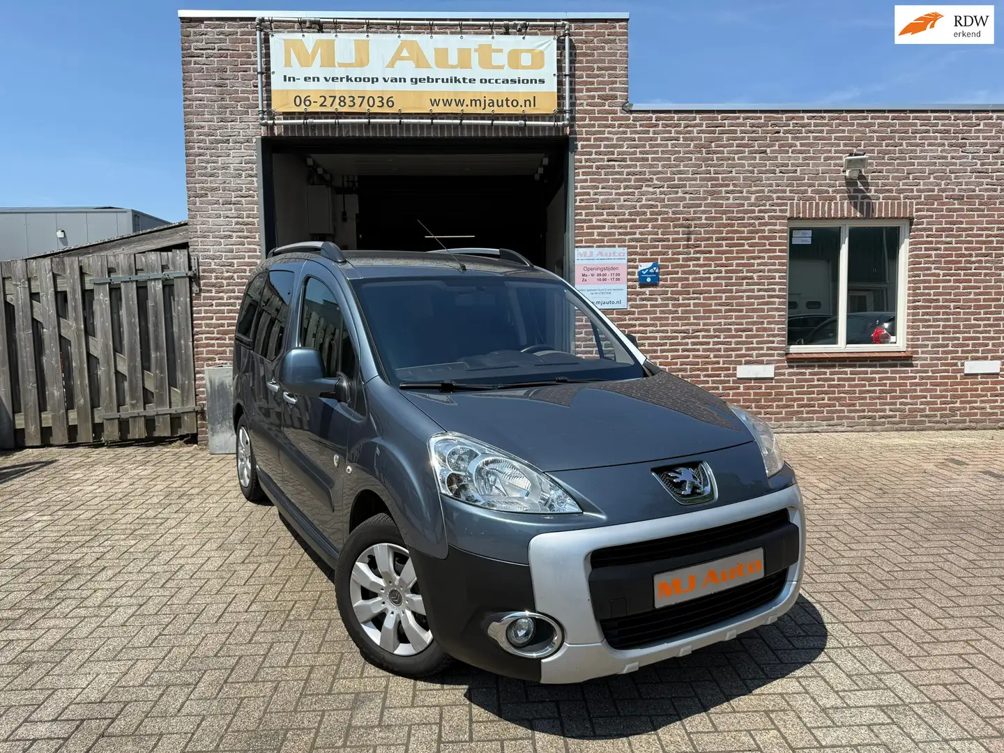 Peugeot Partner Tepee 1.6 VTi Outdoor airco stoelverwarming PDC Grijs - 1