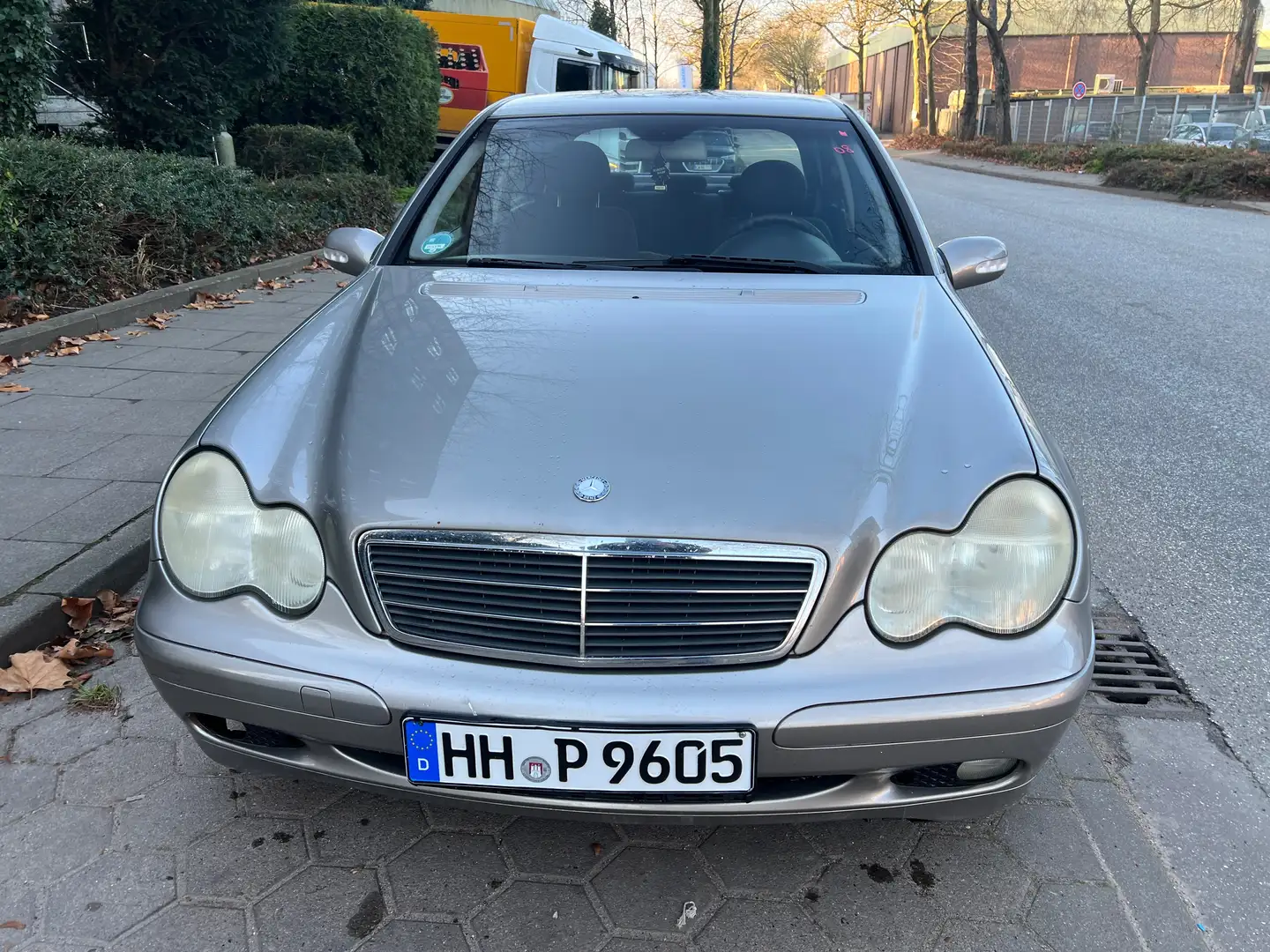 Mercedes-Benz C 200 C 200 Kompressor (203.042) Beige - 2