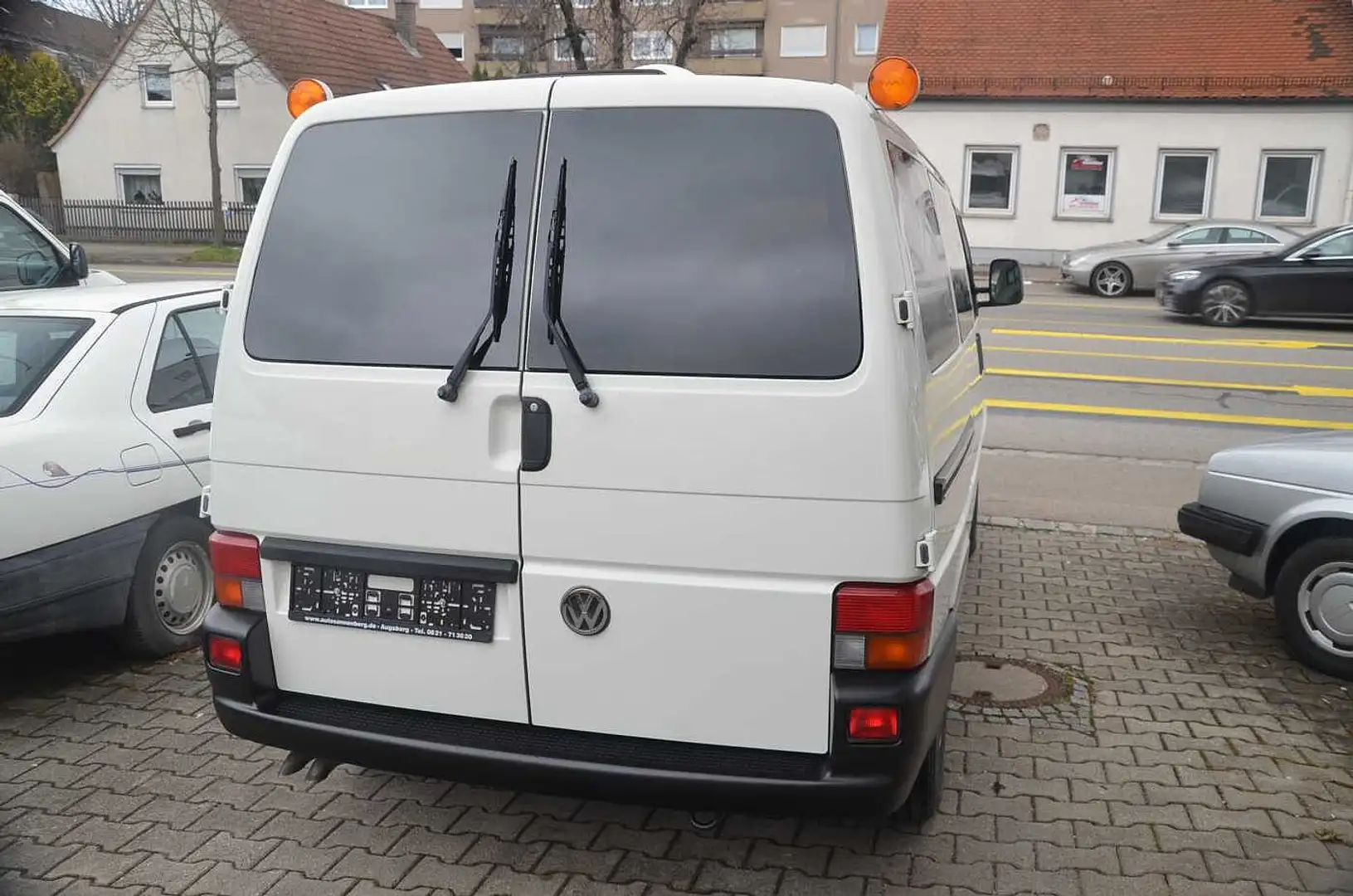 Volkswagen T4 2,5 TDI, Klima, 2 Schiebetüren, original 99700km Белый - 2