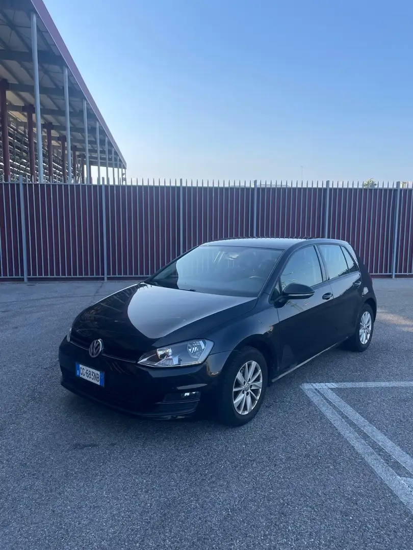 Volkswagen Golf 3p 1.6 tdi Tech&Sound - 2