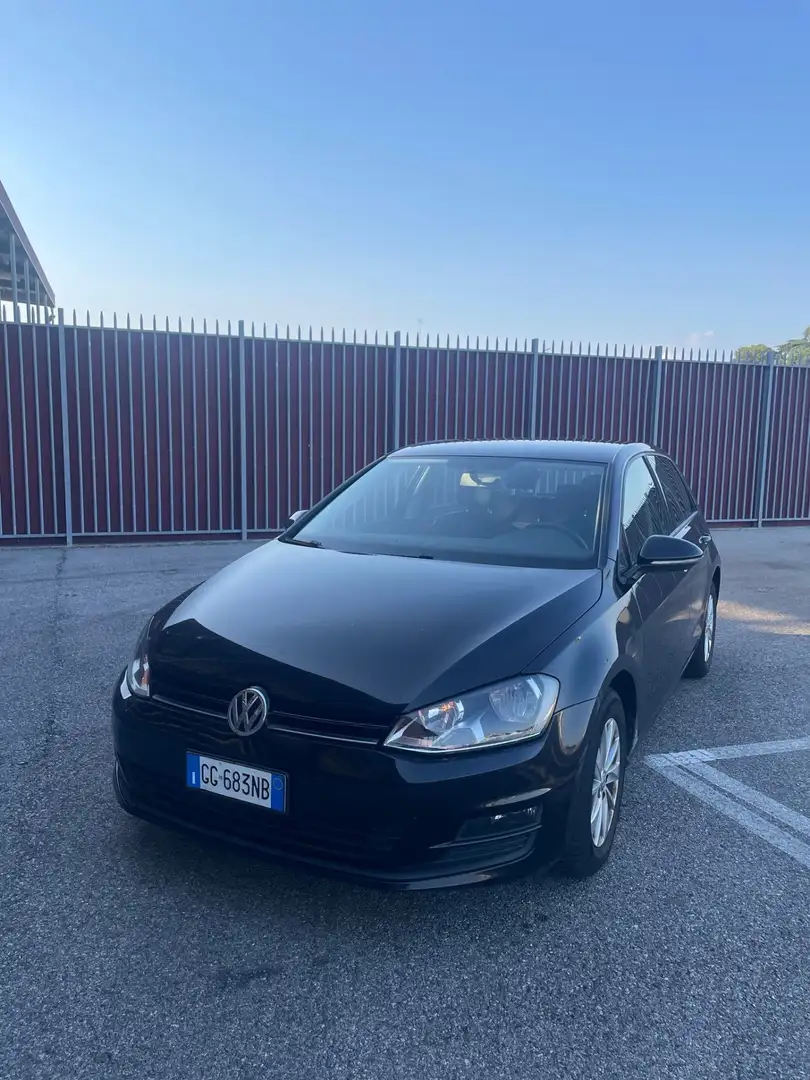 Volkswagen Golf 3p 1.6 tdi Tech&Sound - 1
