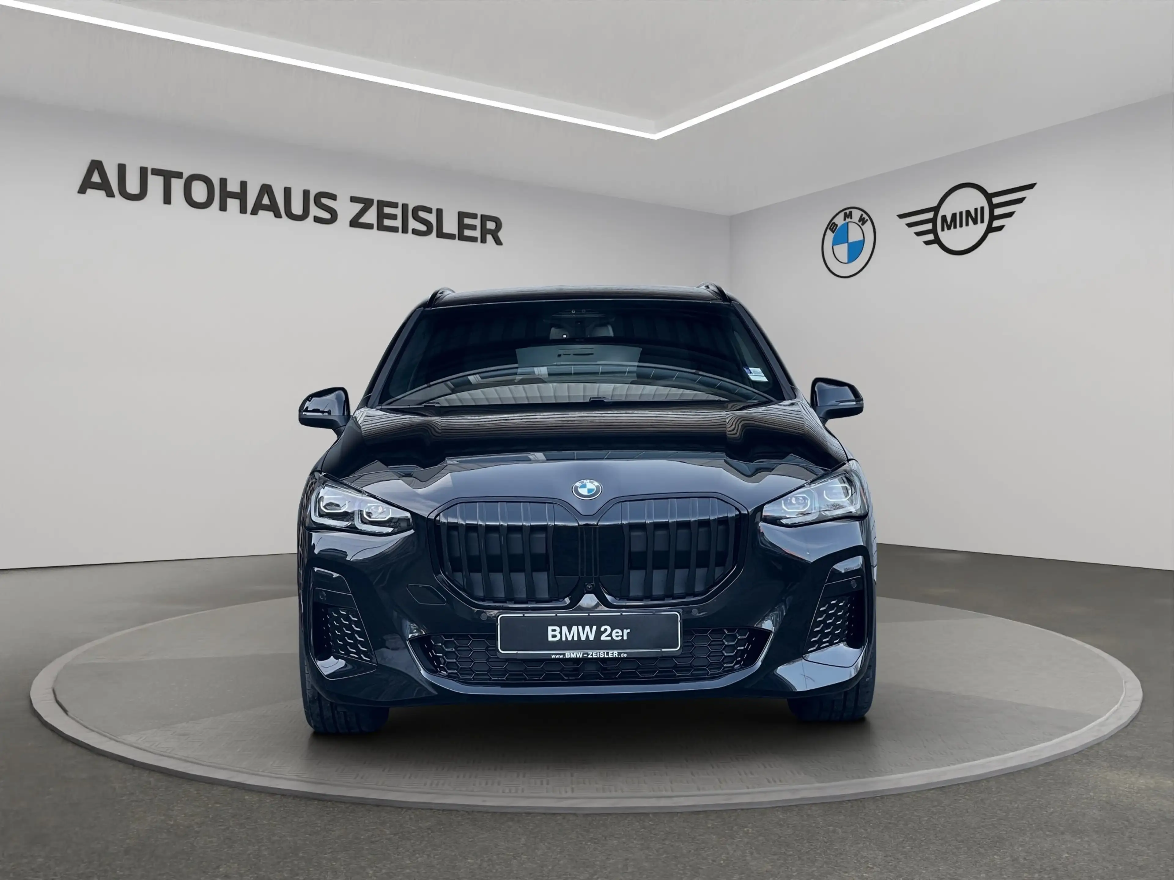 BMW 223 i xDrive Active Tourer M Sport AHK Head-Up — photo 5