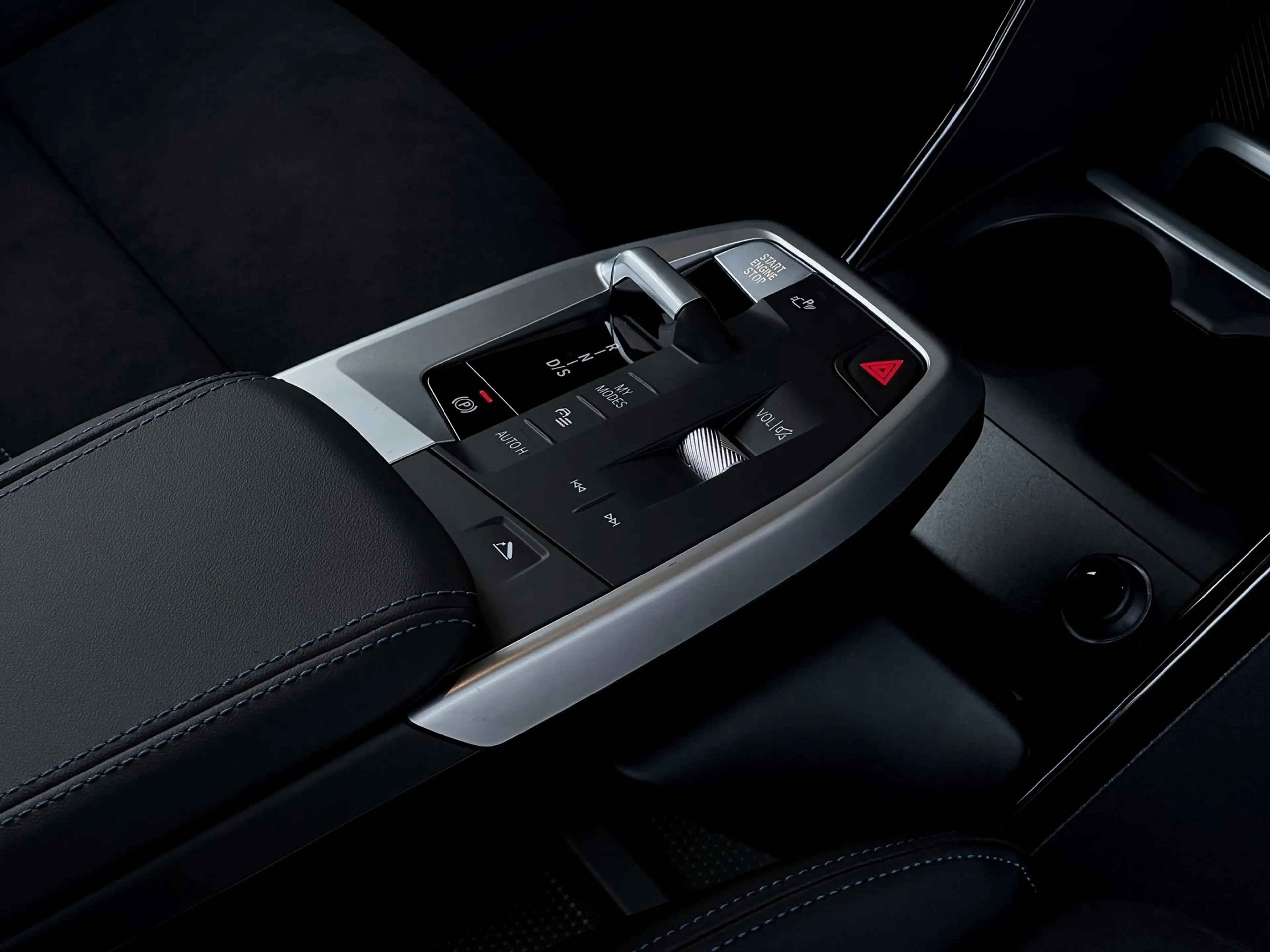 BMW 223 i xDrive Active Tourer M Sport AHK Head-Up — photo 10