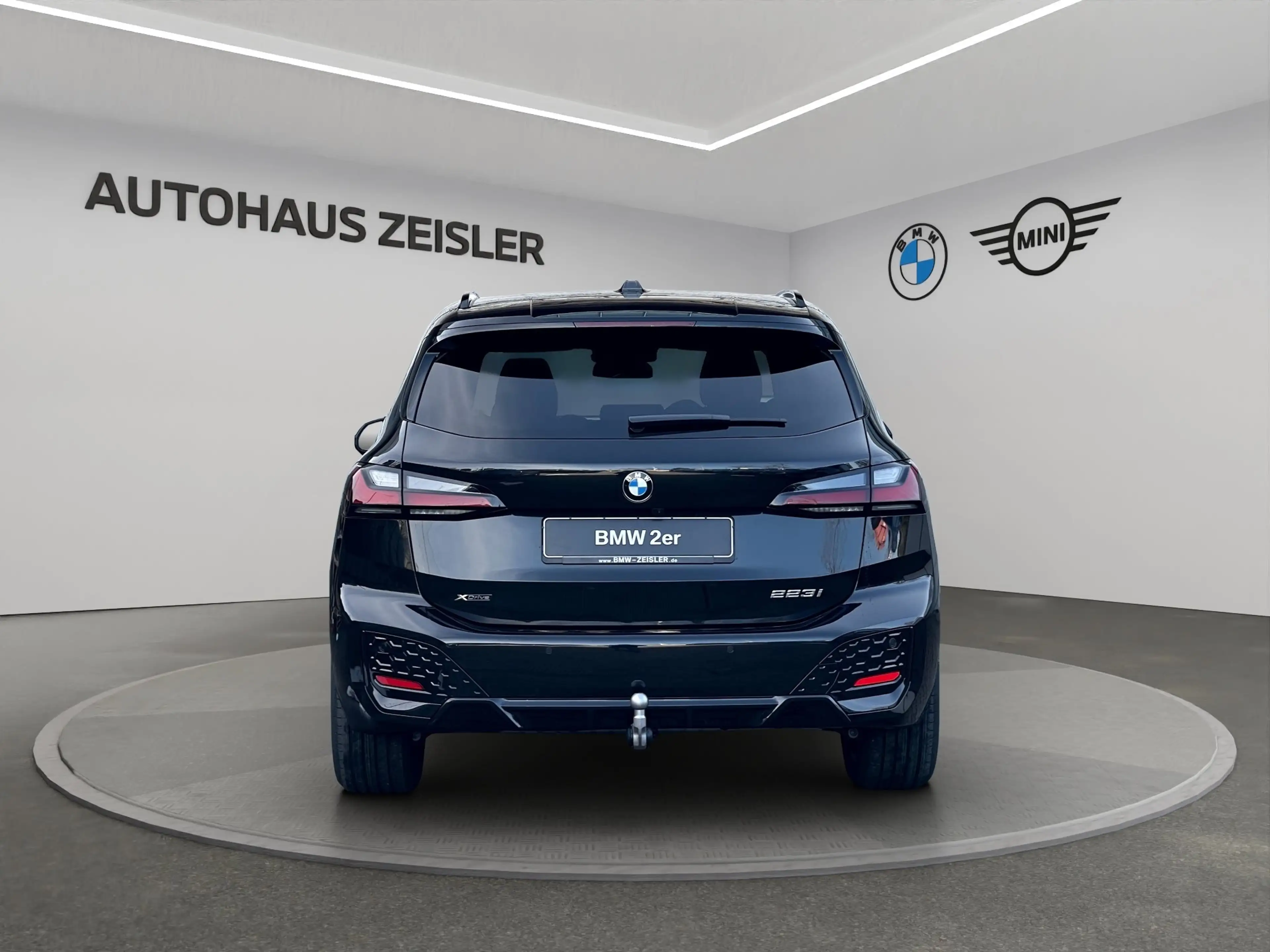 BMW 223 i xDrive Active Tourer M Sport AHK Head-Up — photo 6