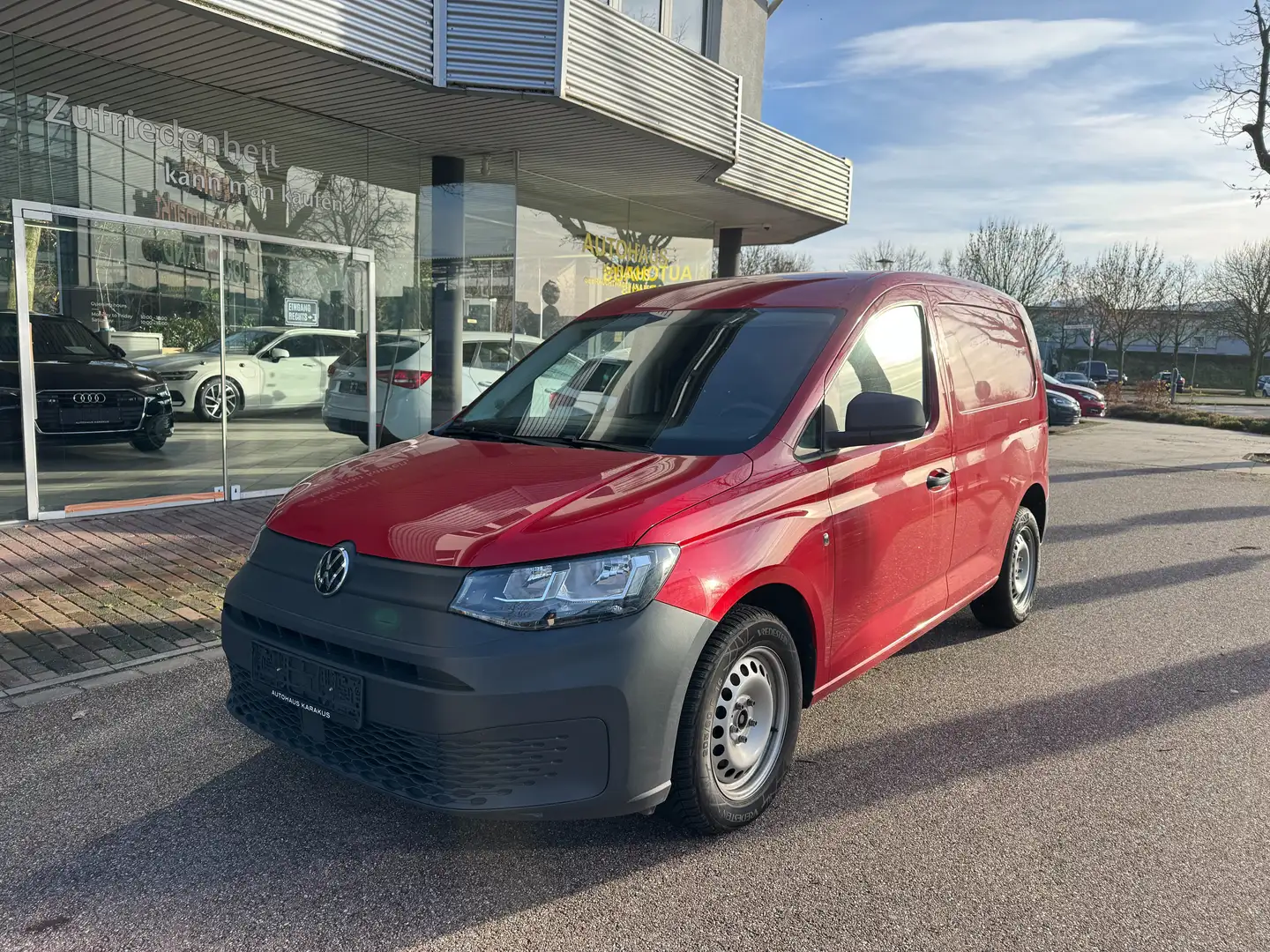 Volkswagen Caddy Cargo 2.0 TDI Rouge - 1