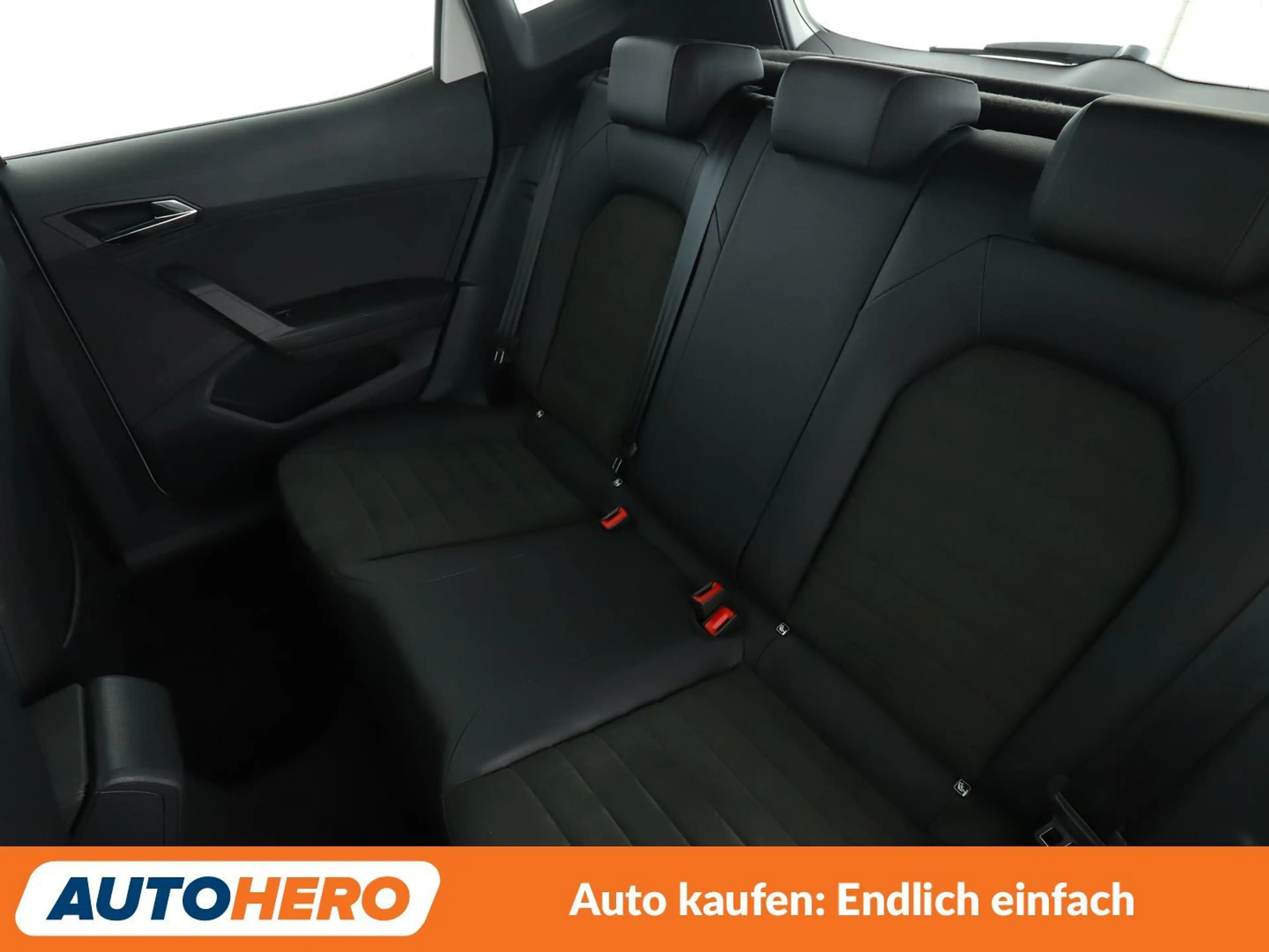 SEAT Arona 1.0 TSI FR *NAVI*VC*TEMPO*CAM*PDC*SHZ*ALU* — photo 14