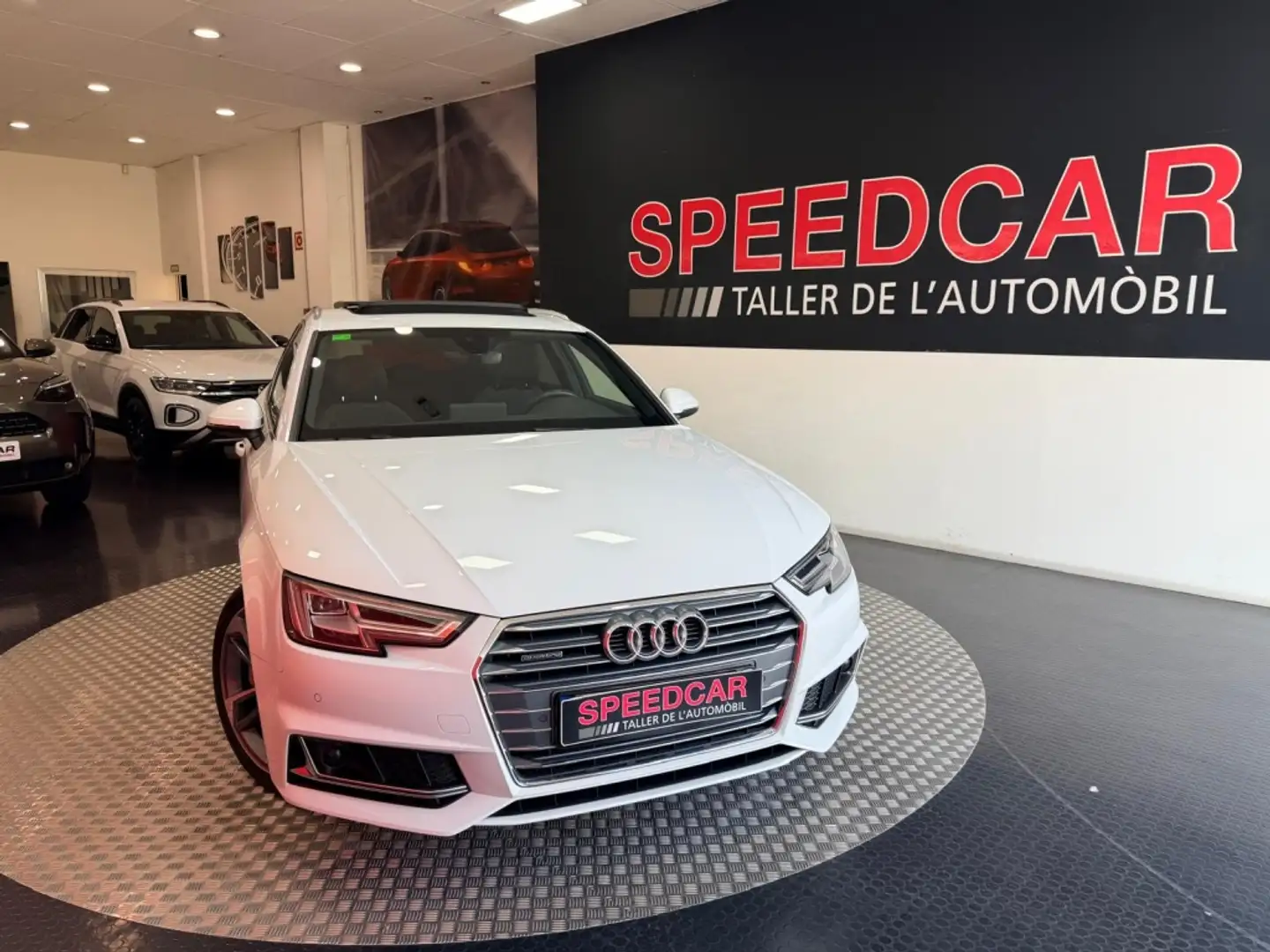 Audi A4 Avant 2.0TDI S line ed. quattro S-T 140kW Blanco - 1
