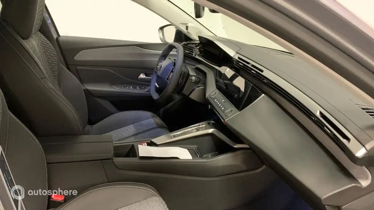 Peugeot 308 2026 — фото 15