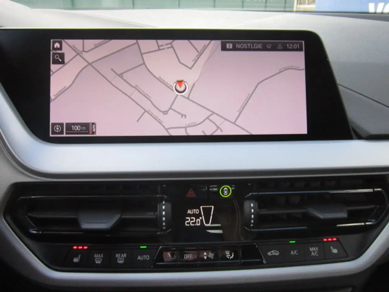BMW 118 i 18" M-SPORT BLACK + PROF NAVI + ZETELVERWARMING + CARPLAY, миниатюра 13