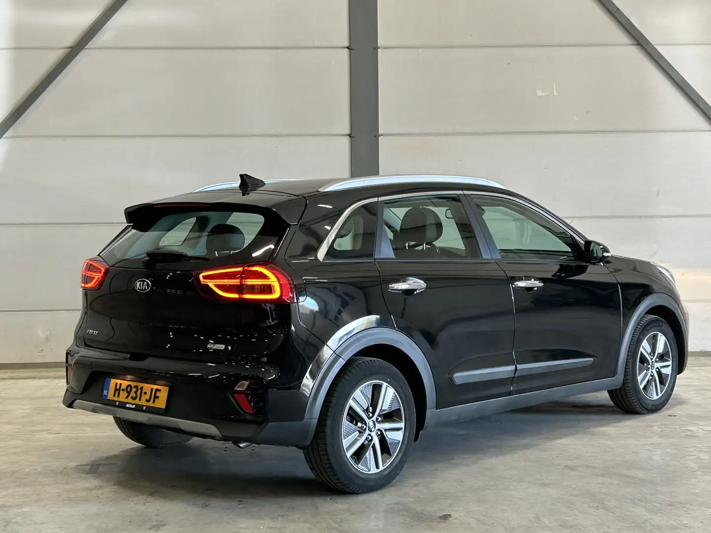 Kia Niro 1.6 GDi Hybrid DynamicLine | Adapt Cruise Control Zwart - 2