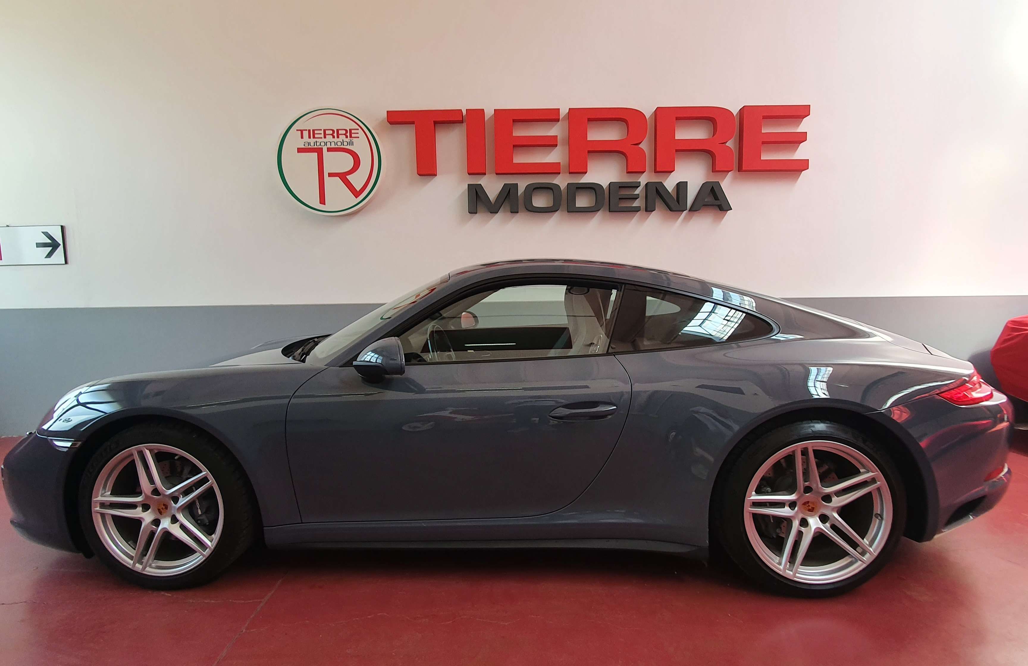 Porsche 911