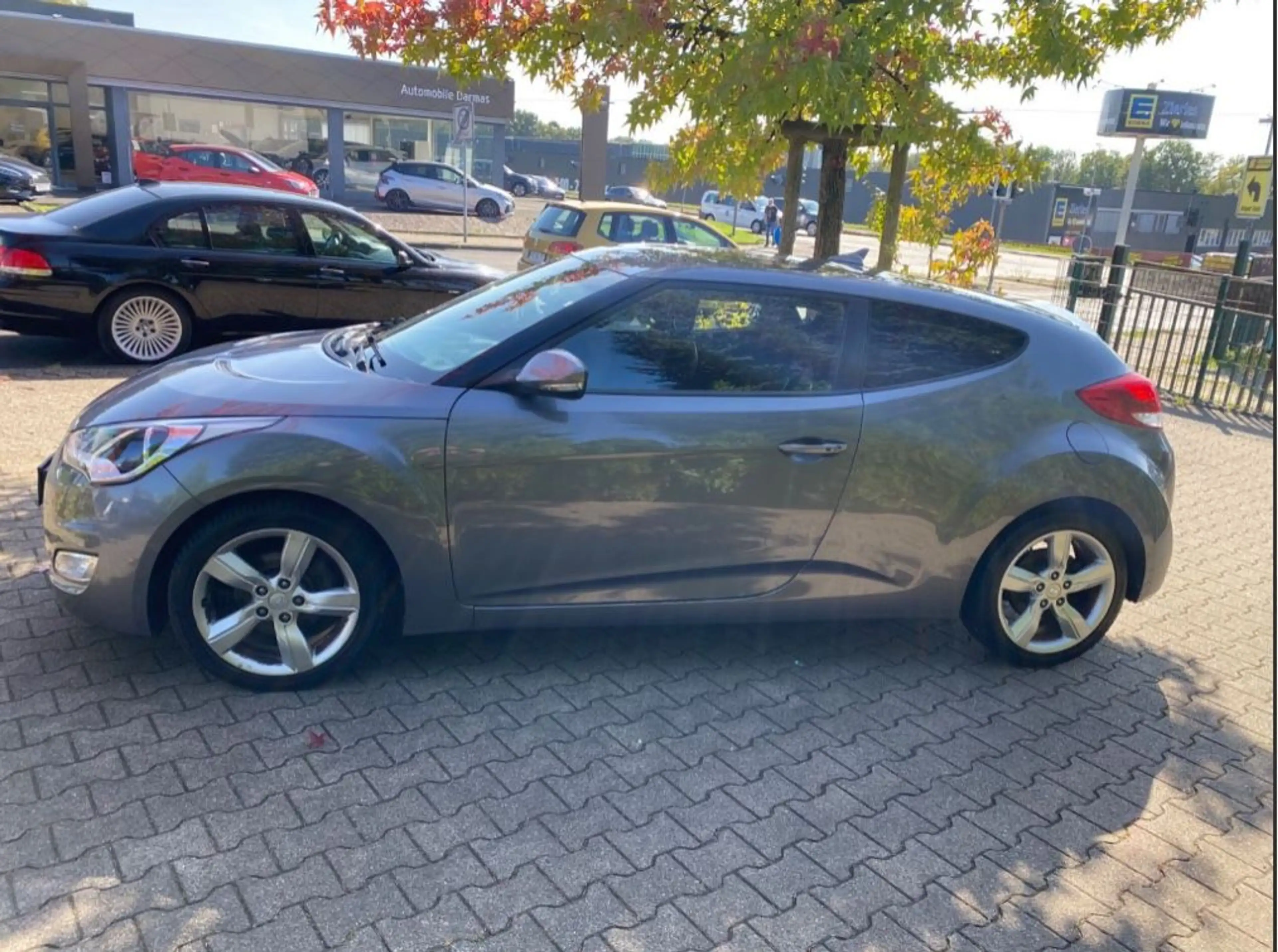 Hyundai VELOSTER 1.6 GDI Premium DSG Navi//Automa. — photo 6