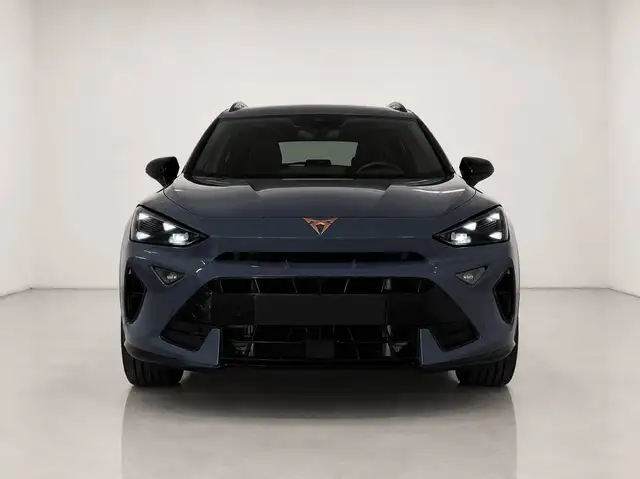 Cupra Formentor view 4