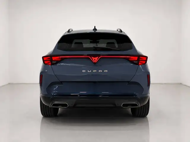 Cupra Formentor view 6