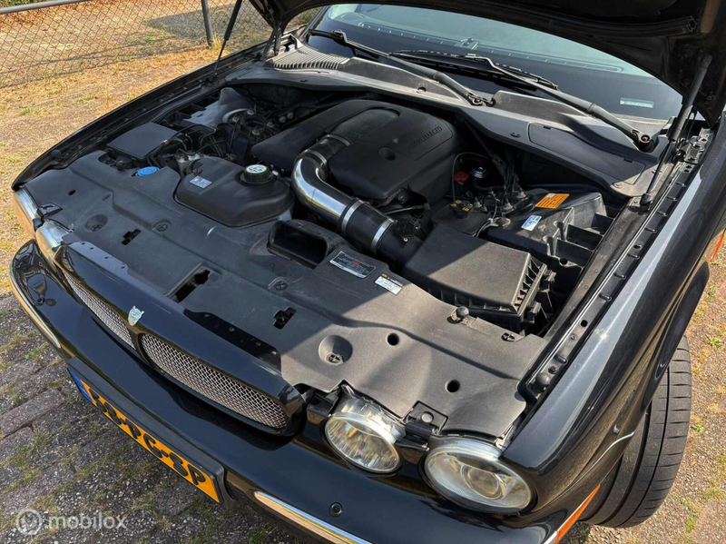 Jaguar XJ 4.2 V8 Super — photo 49