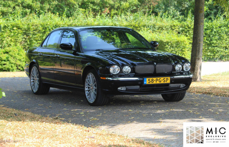 Jaguar XJ 4.2 V8 Super — photo 3