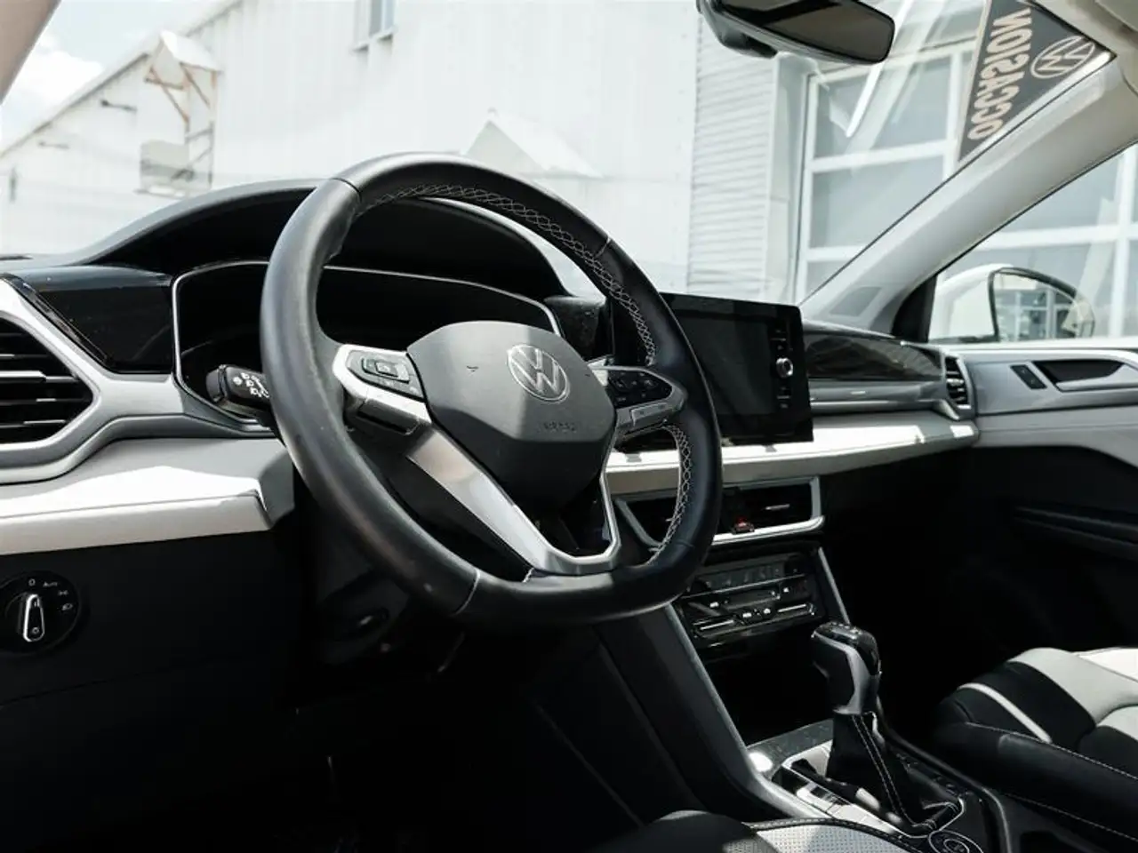 Volkswagen Taos снимка Volkswagen Taos