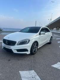 A 45 AMG 4Matic 7G-DCT AMG