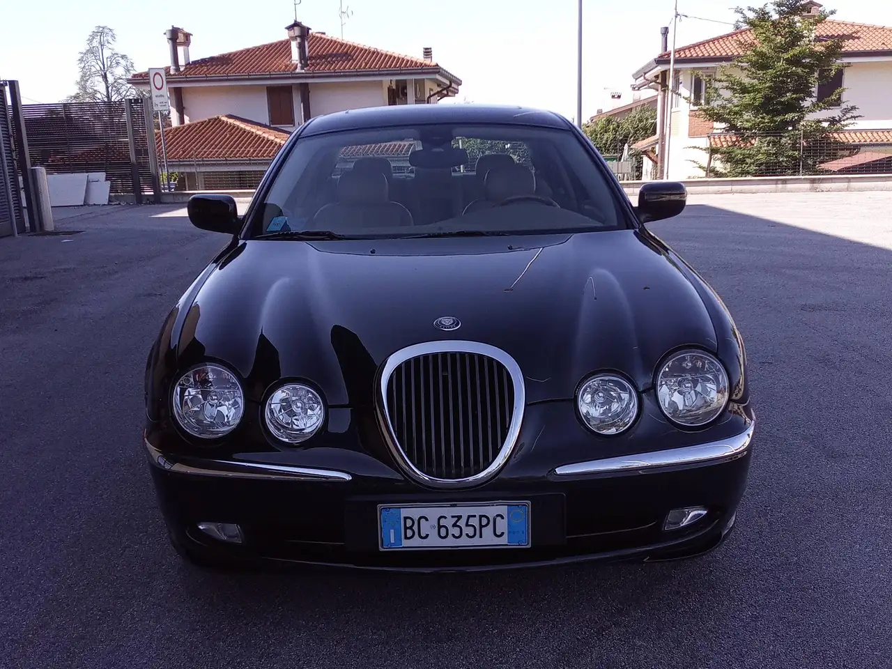 Jaguar S-Type 4.0 V8, foto 1
