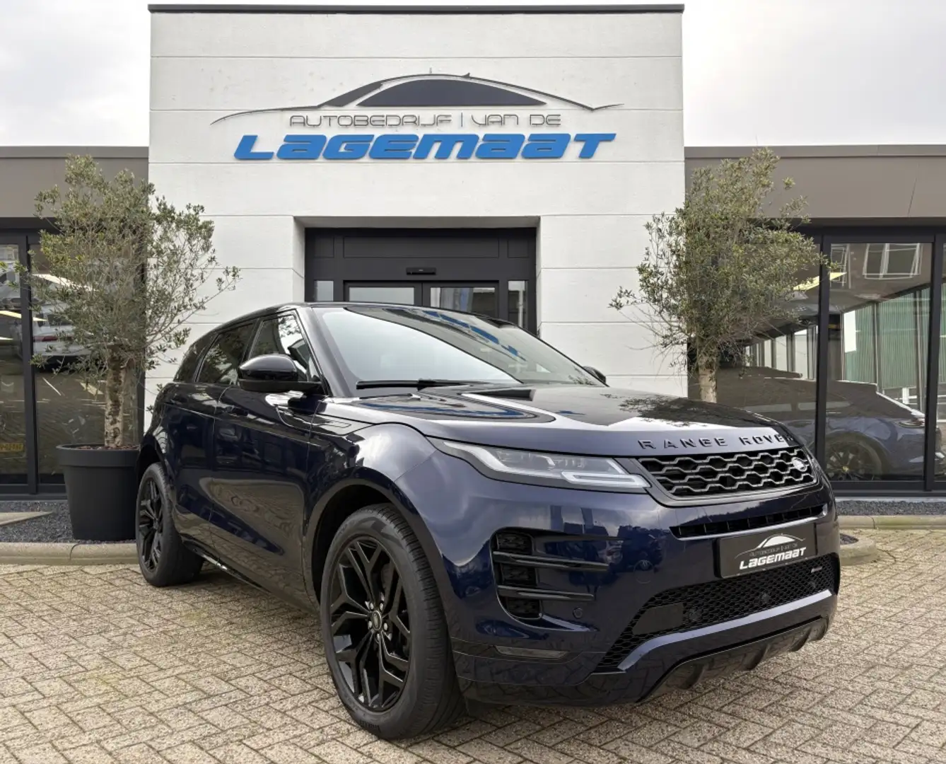 land rover evoque