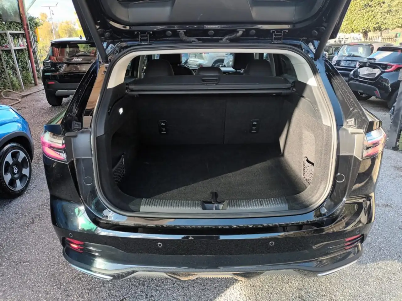 MG HS 1500 T-GDI AT LUXURY 170CV PELLE"19 CAM360 ITALIA 17