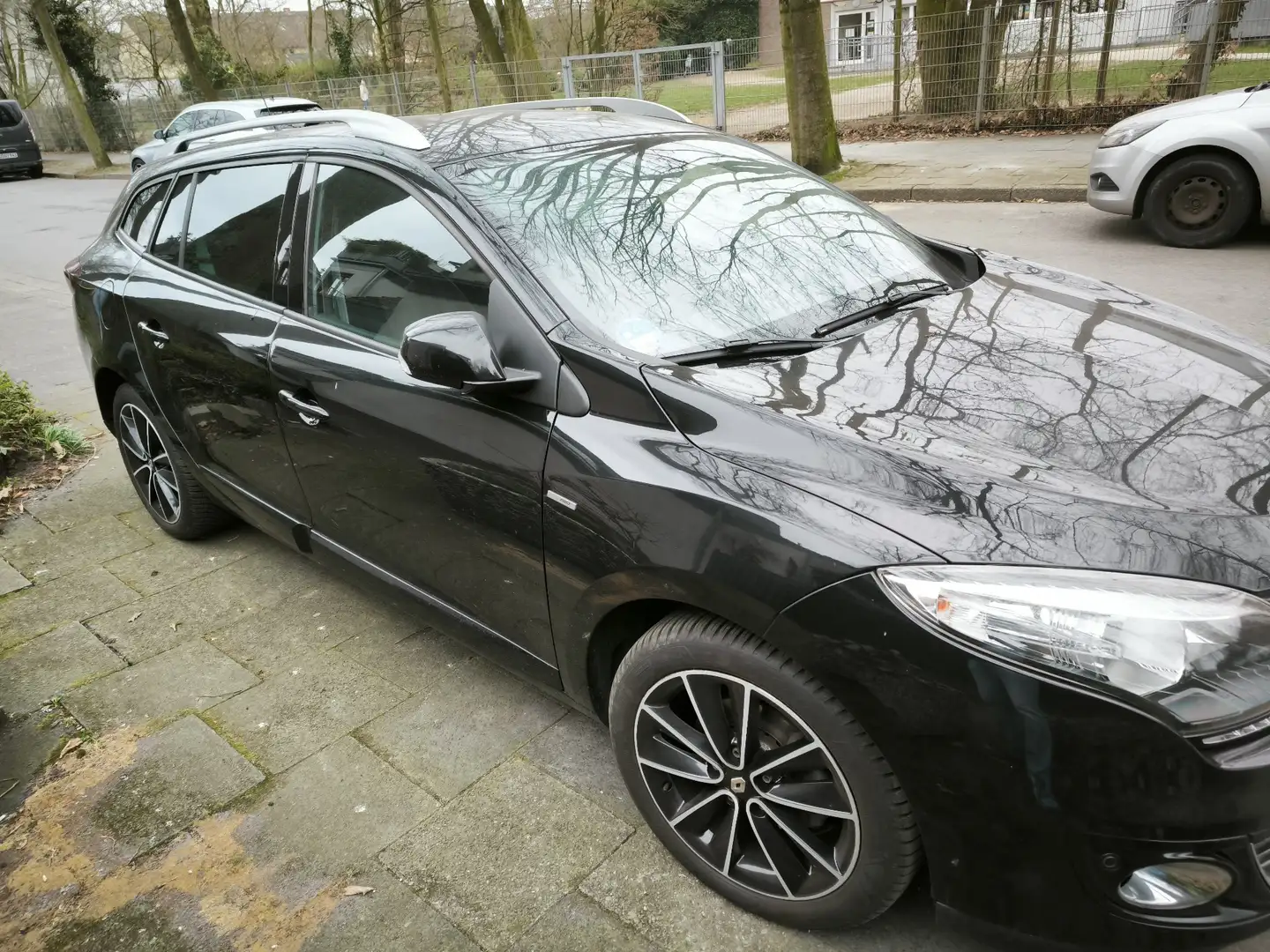 Renault Megane Grandtour ENERGY dCi 130 Start & Stopp Bose Editio Black - 1