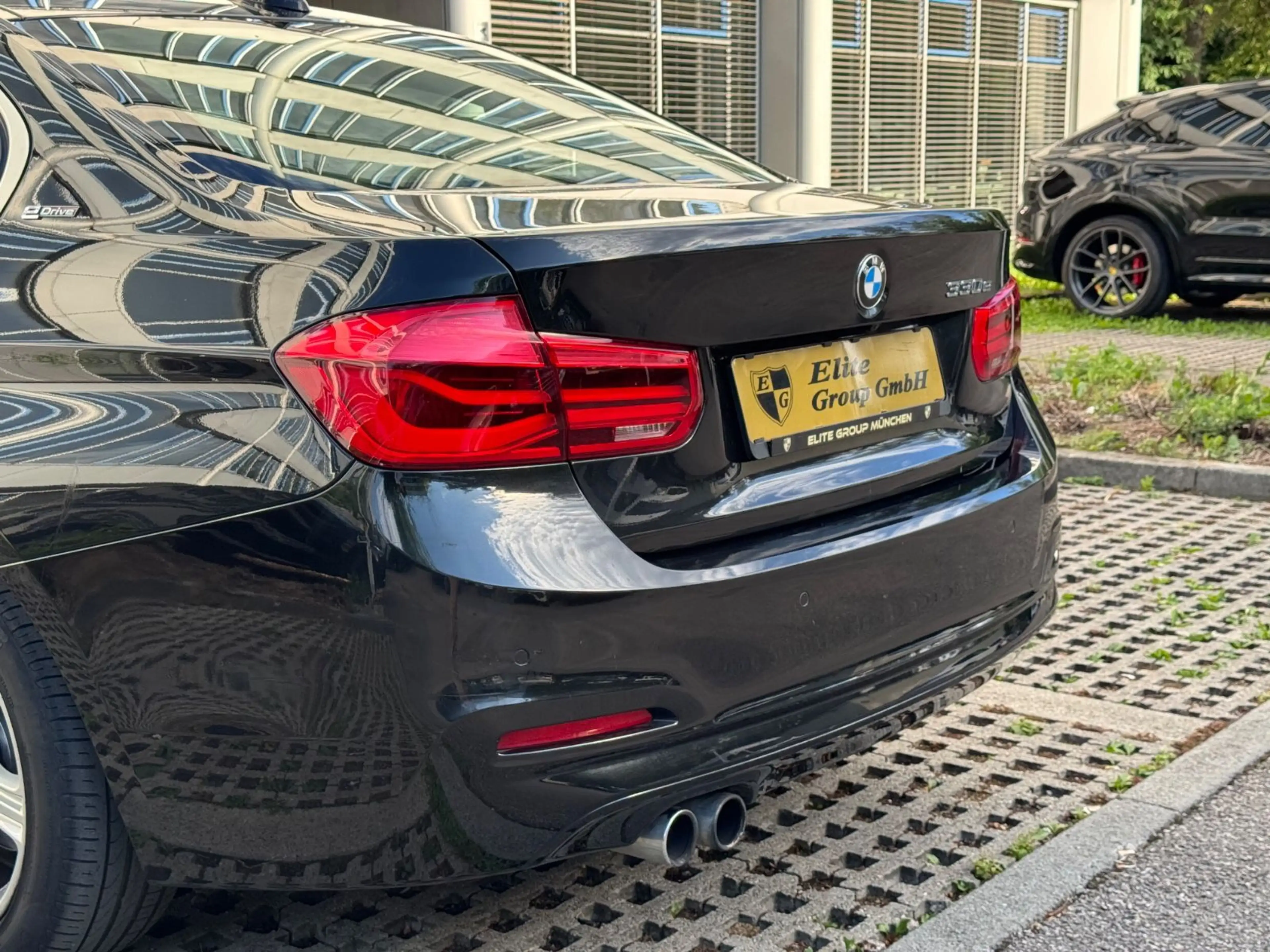 BMW 330 e Lim * Kamera *Carplay * — photo 11