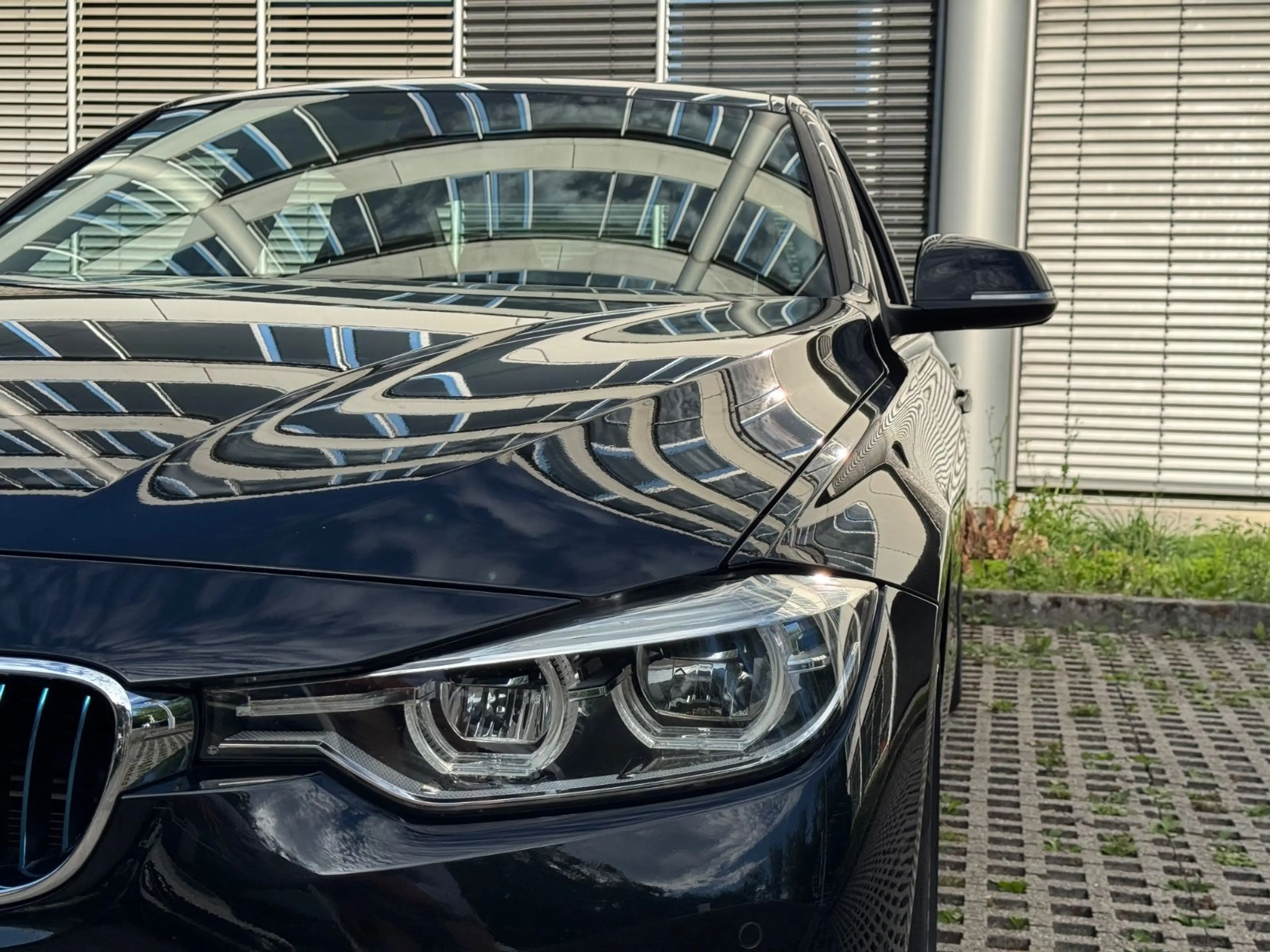 BMW 330 e Lim * Kamera *Carplay * — photo 13