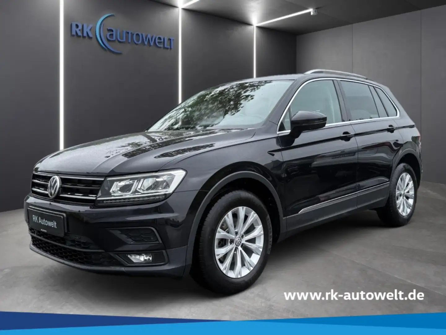 Volkswagen Tiguan Comfortline 1.5 TSI Navi Bluetooth Schwarz - 1