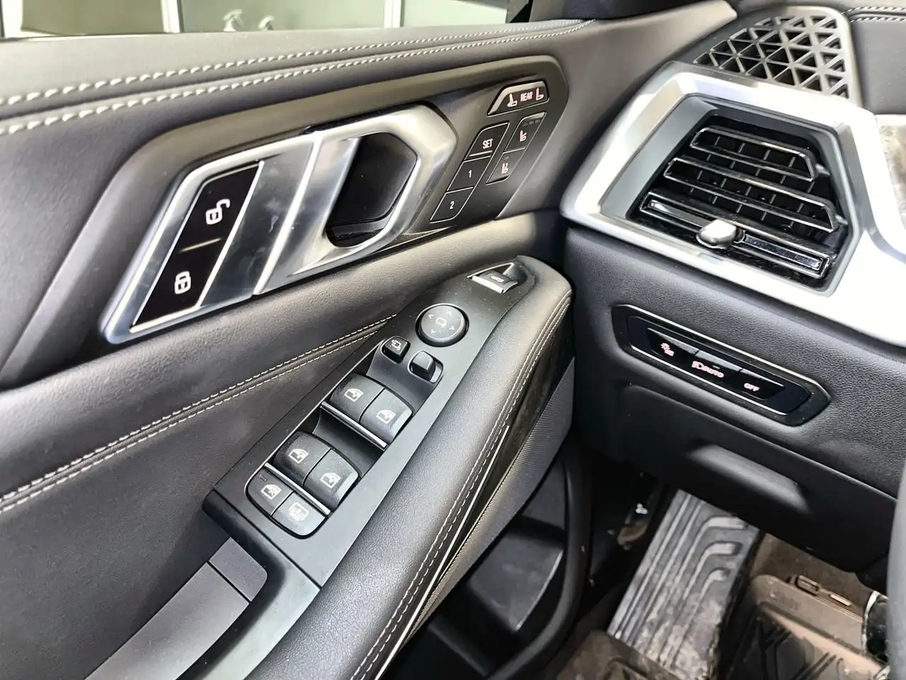BMW X7 снимка BMW X7