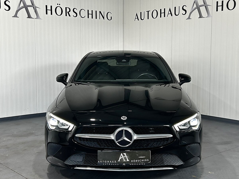 Mercedes-Benz CLA 180 — photo 2