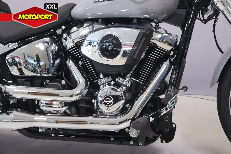 Harley-Davidson Breakout - foto 8