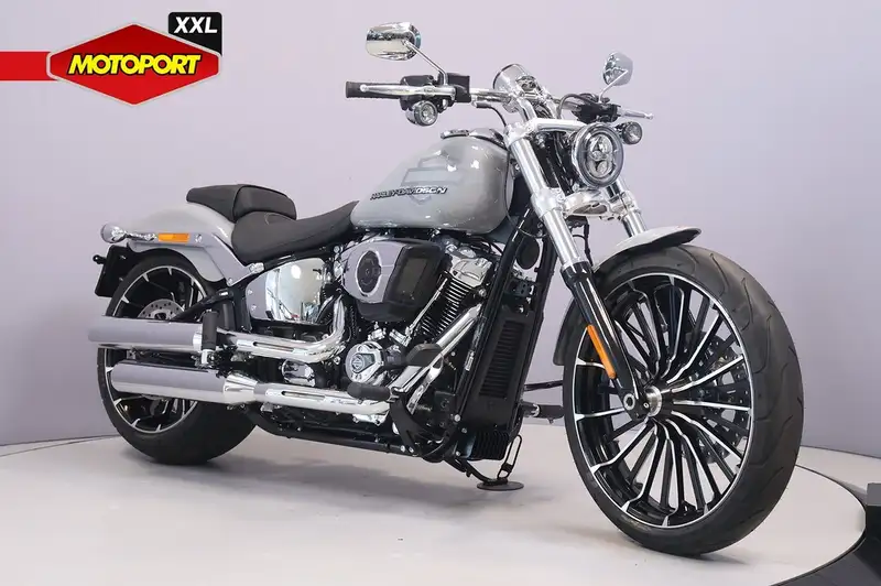 Harley-Davidson Breakout - foto 2