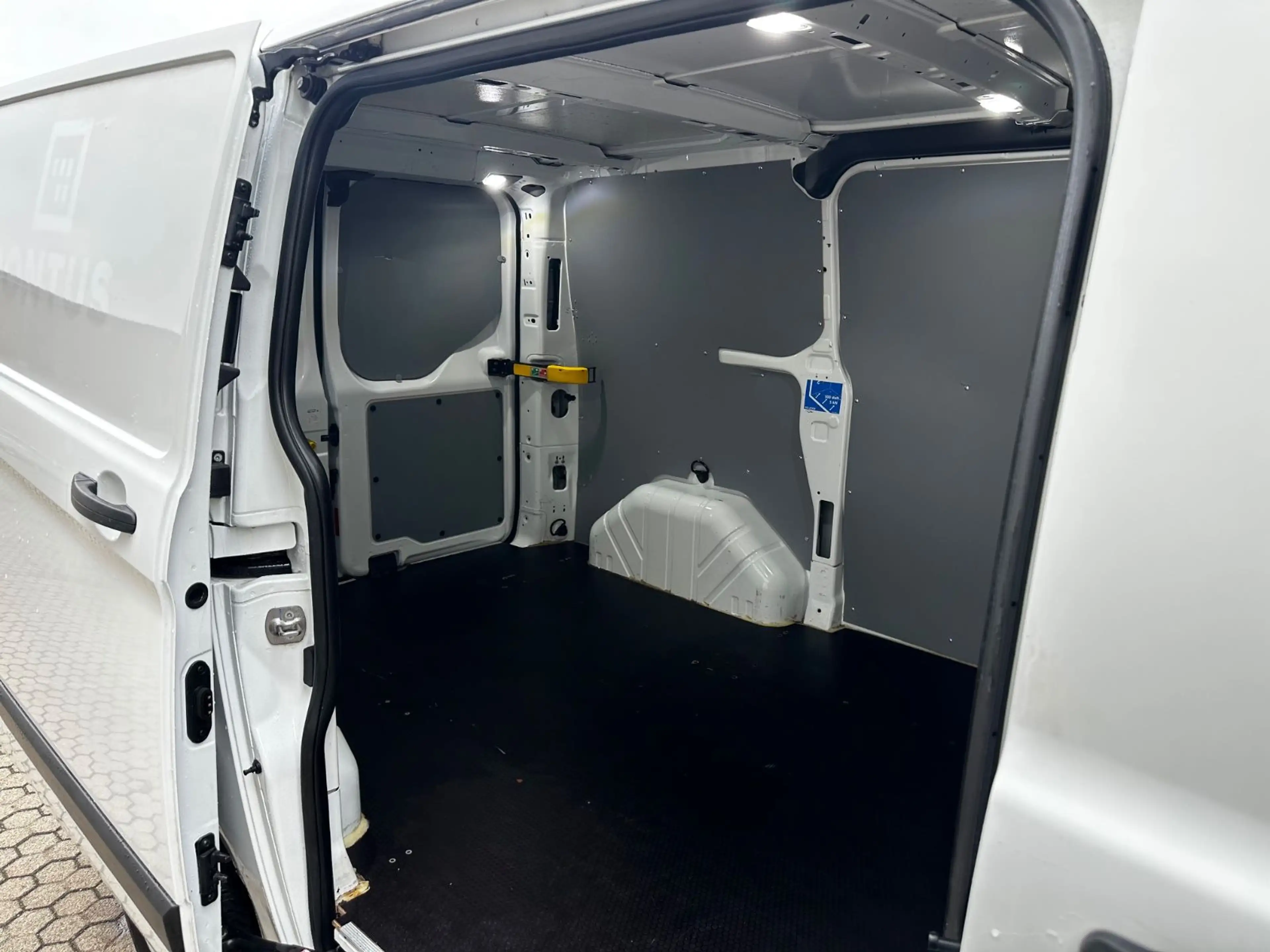 Ford Transit Custom 2.0TDCi Kasten 280 L1*Klima*130PS — photo 15