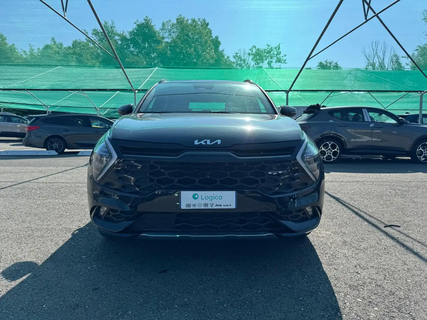Kia Sportage 1.6 tgdi hev GT-line auto Zwart - 2