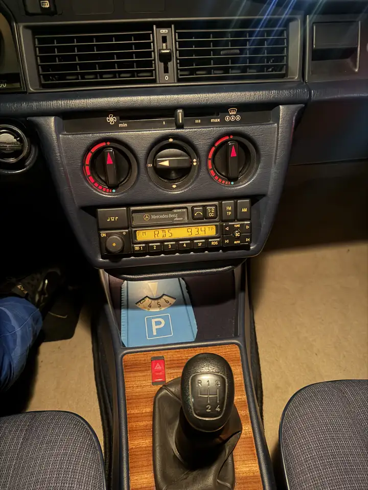 Mercedes-Benz 190 D, foto 3