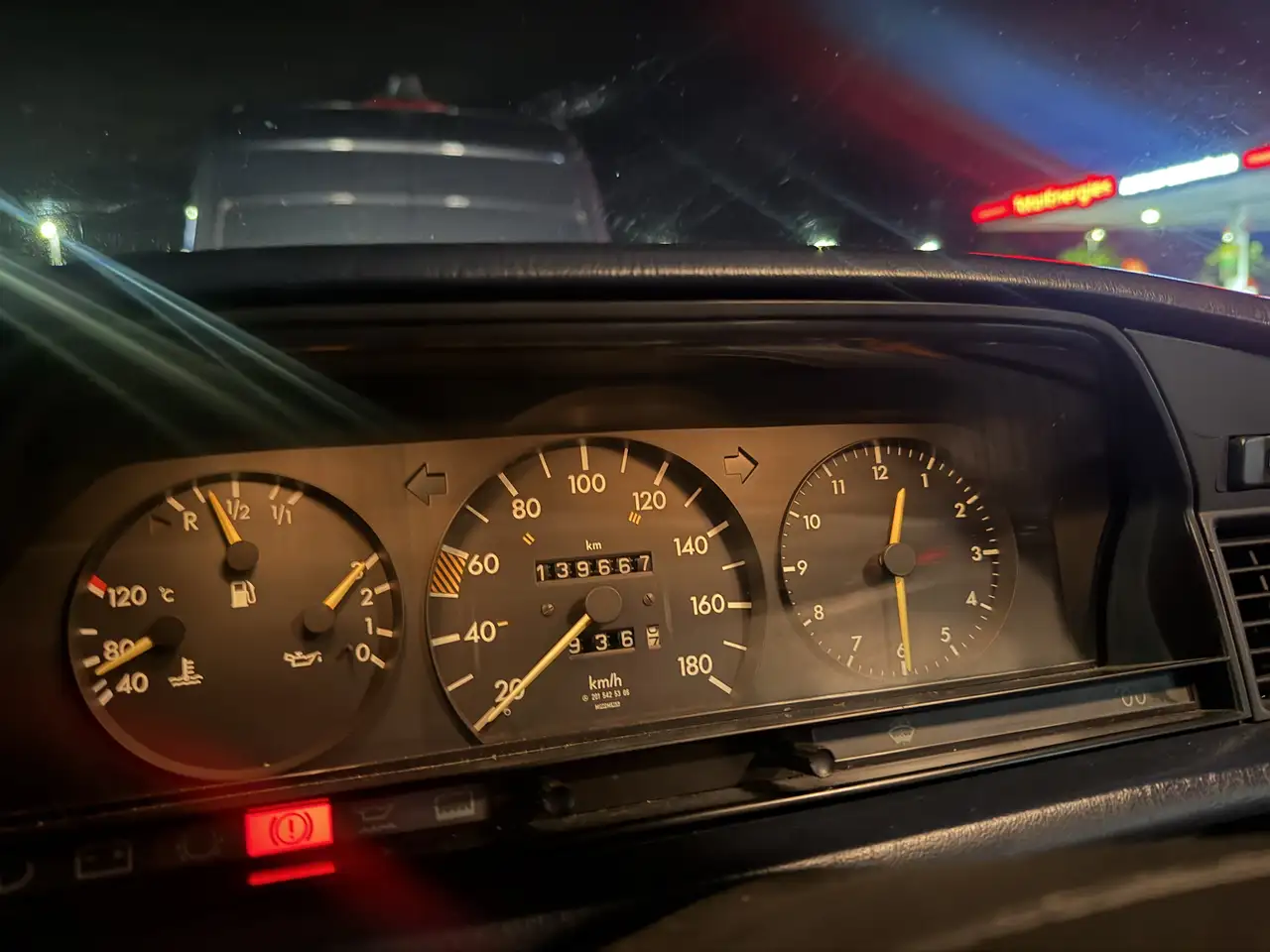 Mercedes-Benz 190 D, foto 2