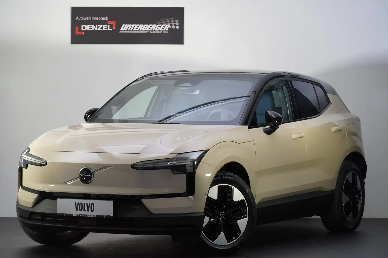 Volvo EX30 Twin Motor Performance Ultra - 2