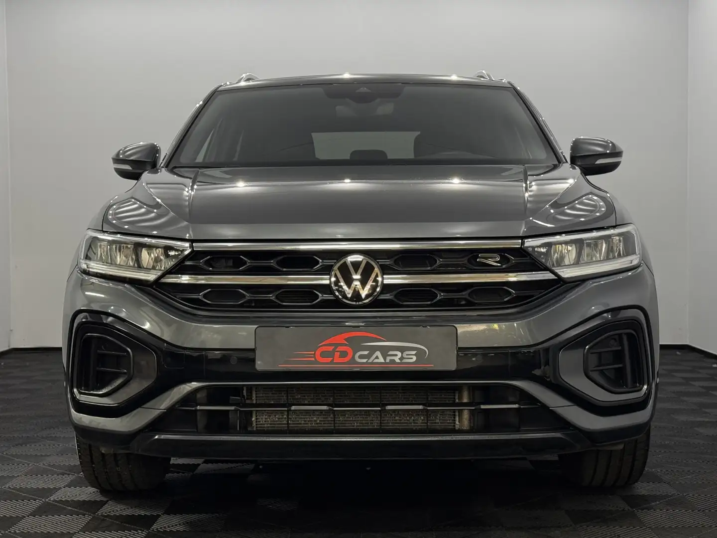 Volkswagen T-Roc 1.5 TSI 2X R-Line Half leder, Camera, Winterpakket Grijs - 2