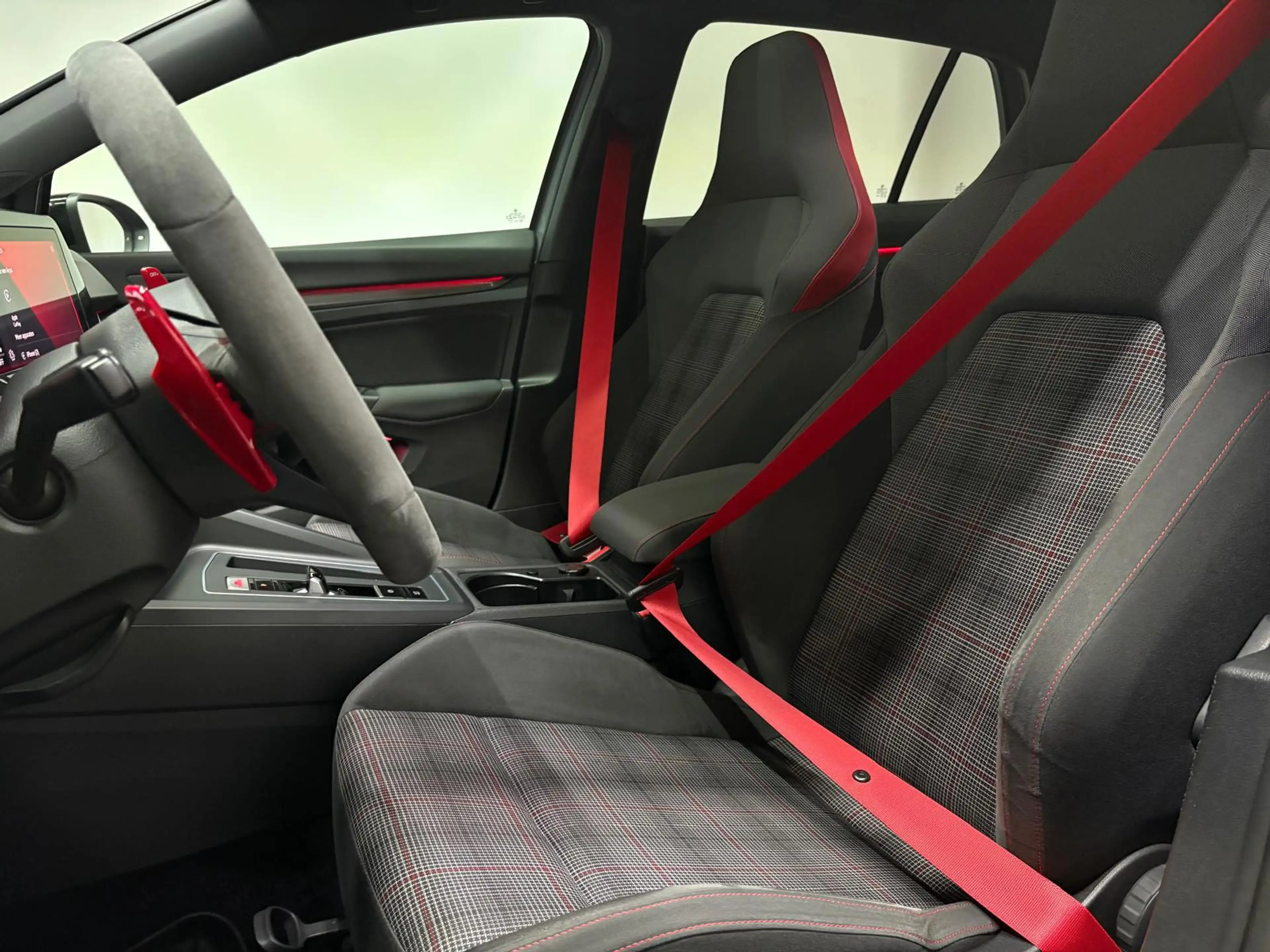 Volkswagen Golf GTI 2.0 TSI Pano IQ Camera Stoelverwarming ACC — photo 11