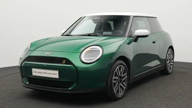 MINI Cooper SE Classic Trim