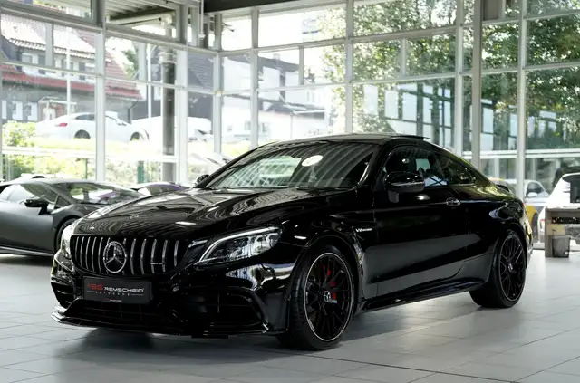 Mercedes-Benz C-Class view 6