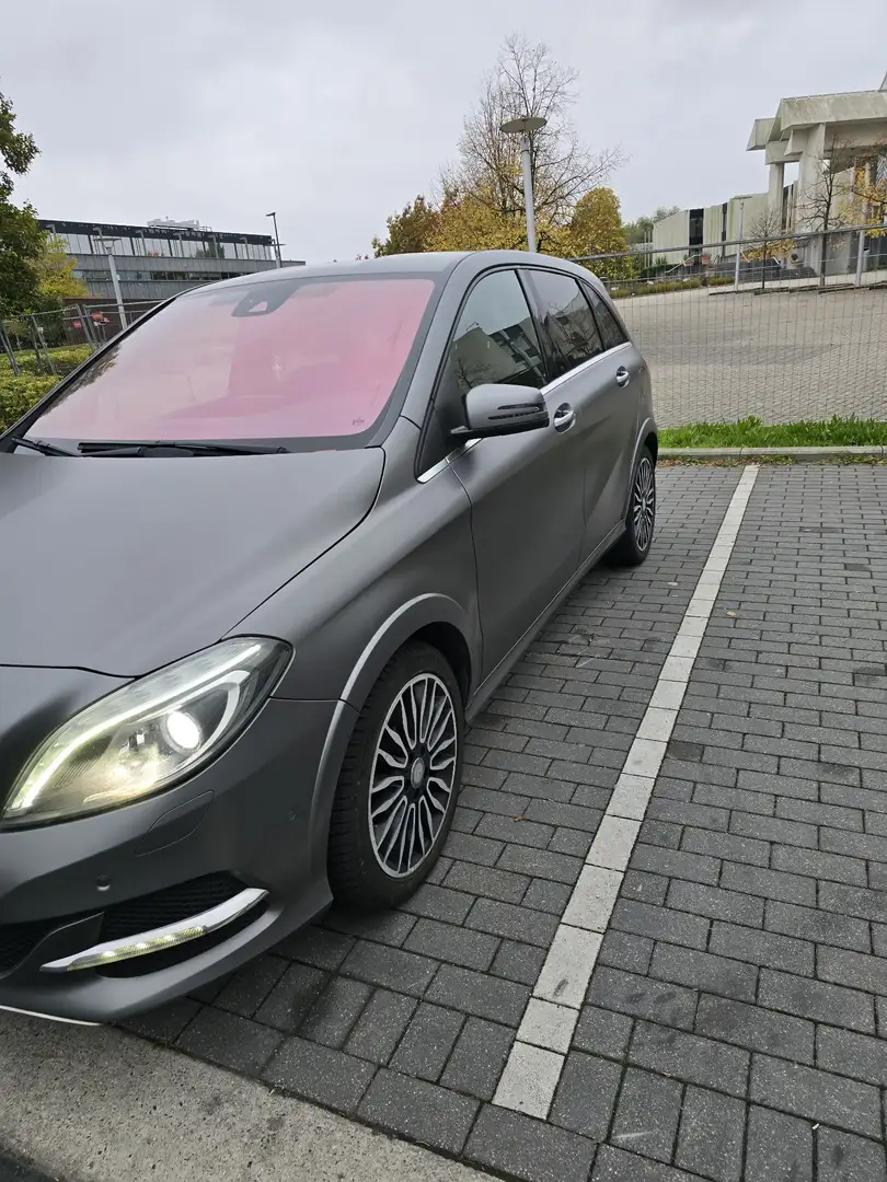 Mercedes-Benz B Electric Drive PACK AMG - 2