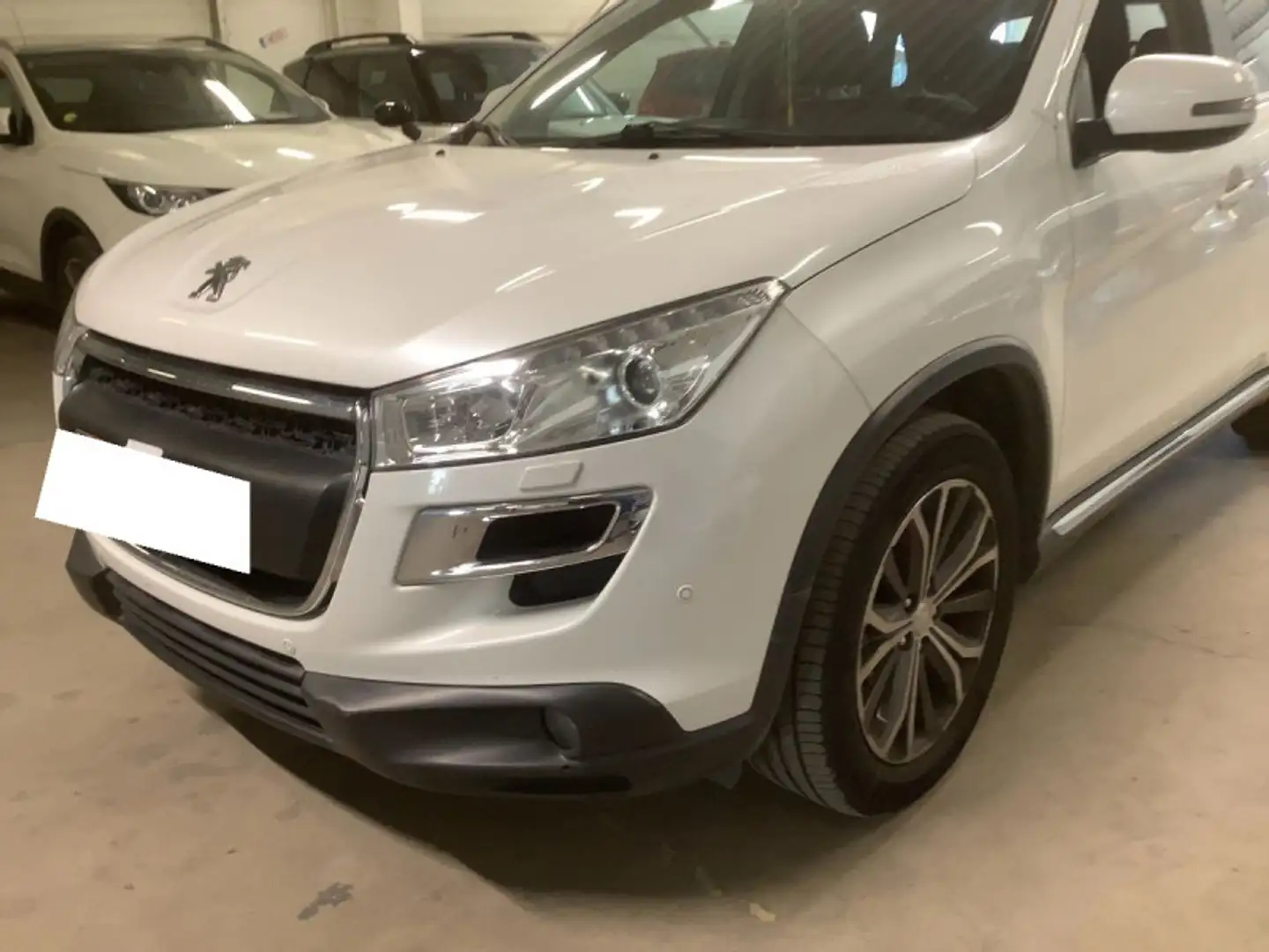 Peugeot 4008 1.6 HDI115 FAP STT 4WD Blanc - 2